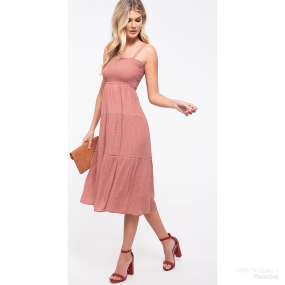 ❤️LAST! Rose Woven Smocked Tiered Midi Dress! - Picture 3 of 5